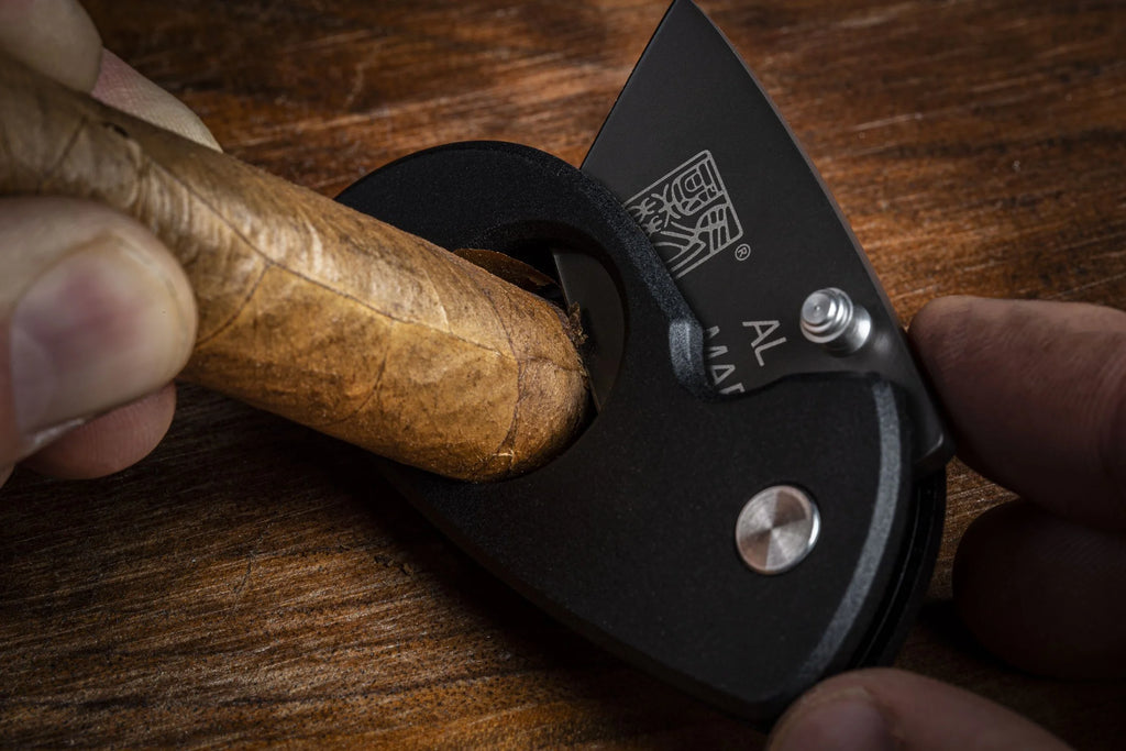 Almar Havana Clipper™ Cigar Cutter