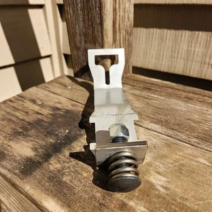 Universal T-Post Target Hanger 2.0